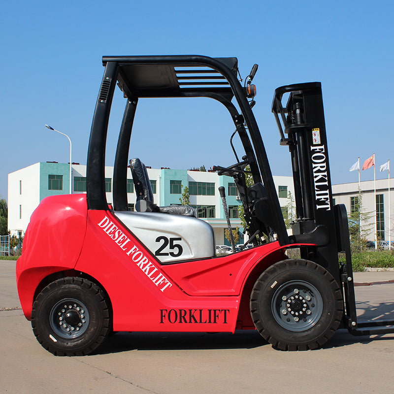 CPD25 Forklift Autoelevador Clark Diesel