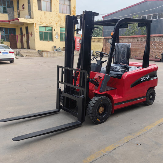 CPD-25 Autoelevador Forklift Clark ELECTRICO