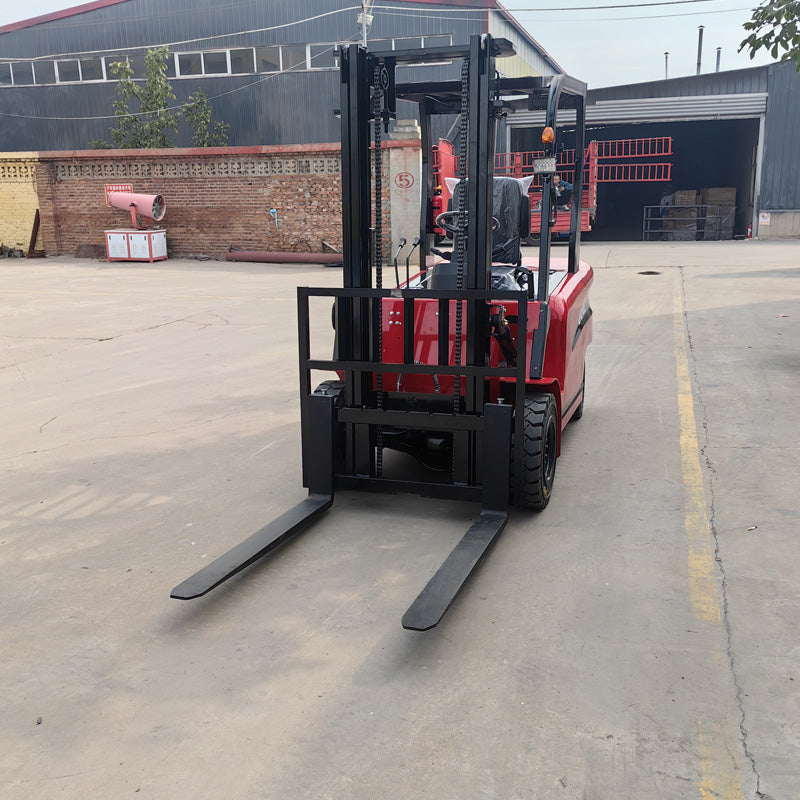 CPD-25 Autoelevador Forklift Clark ELECTRICO