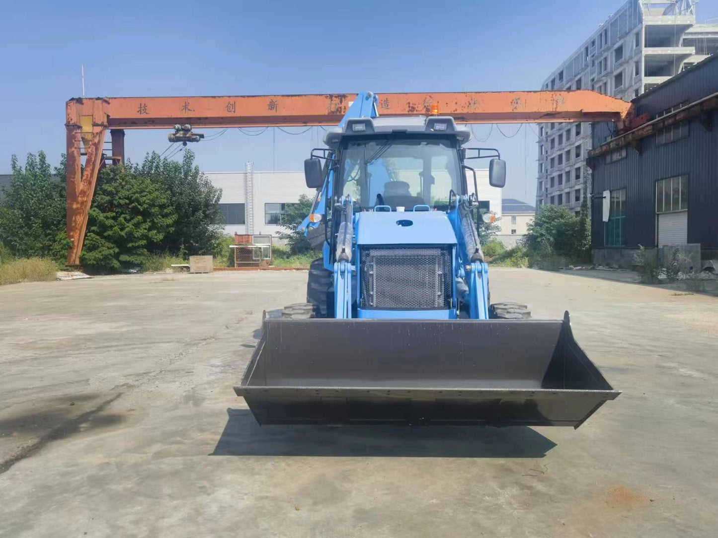Retro Excavadora balde 1m3  , 4X4