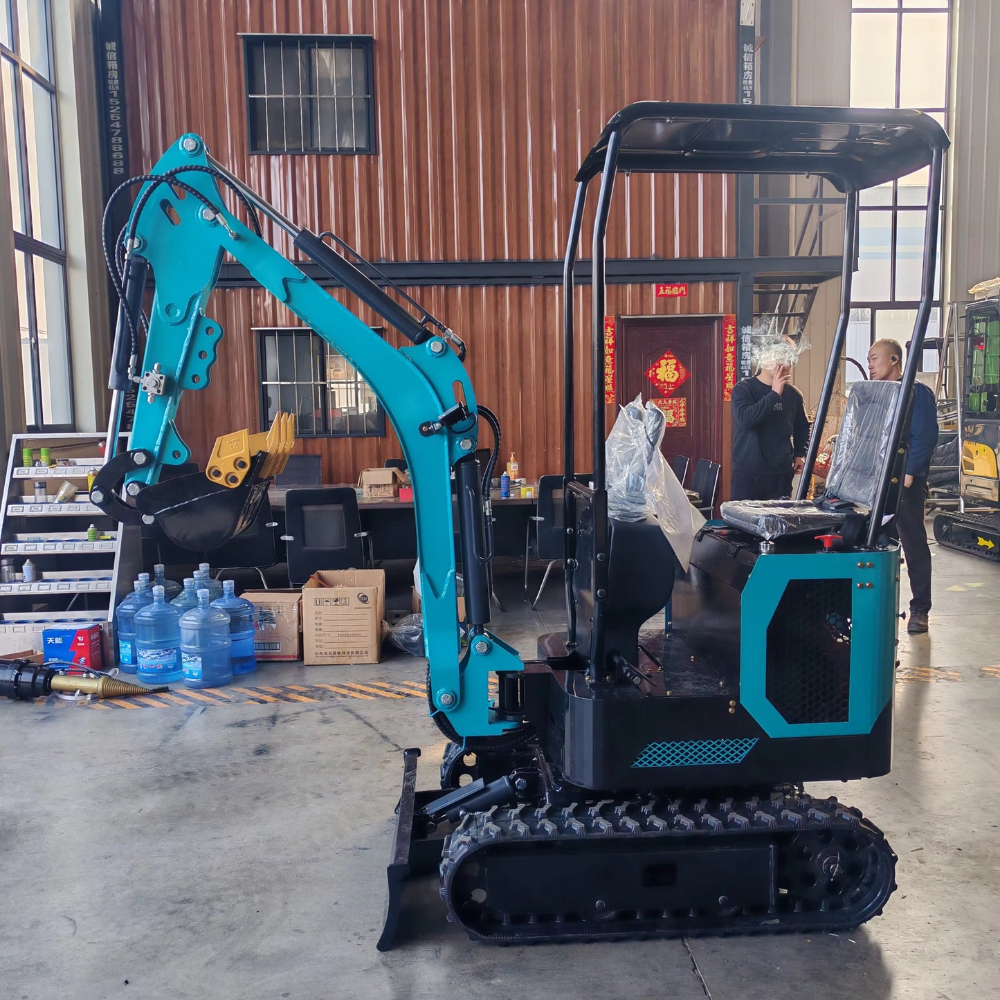 Mini retroexcavadora 1.2 tn