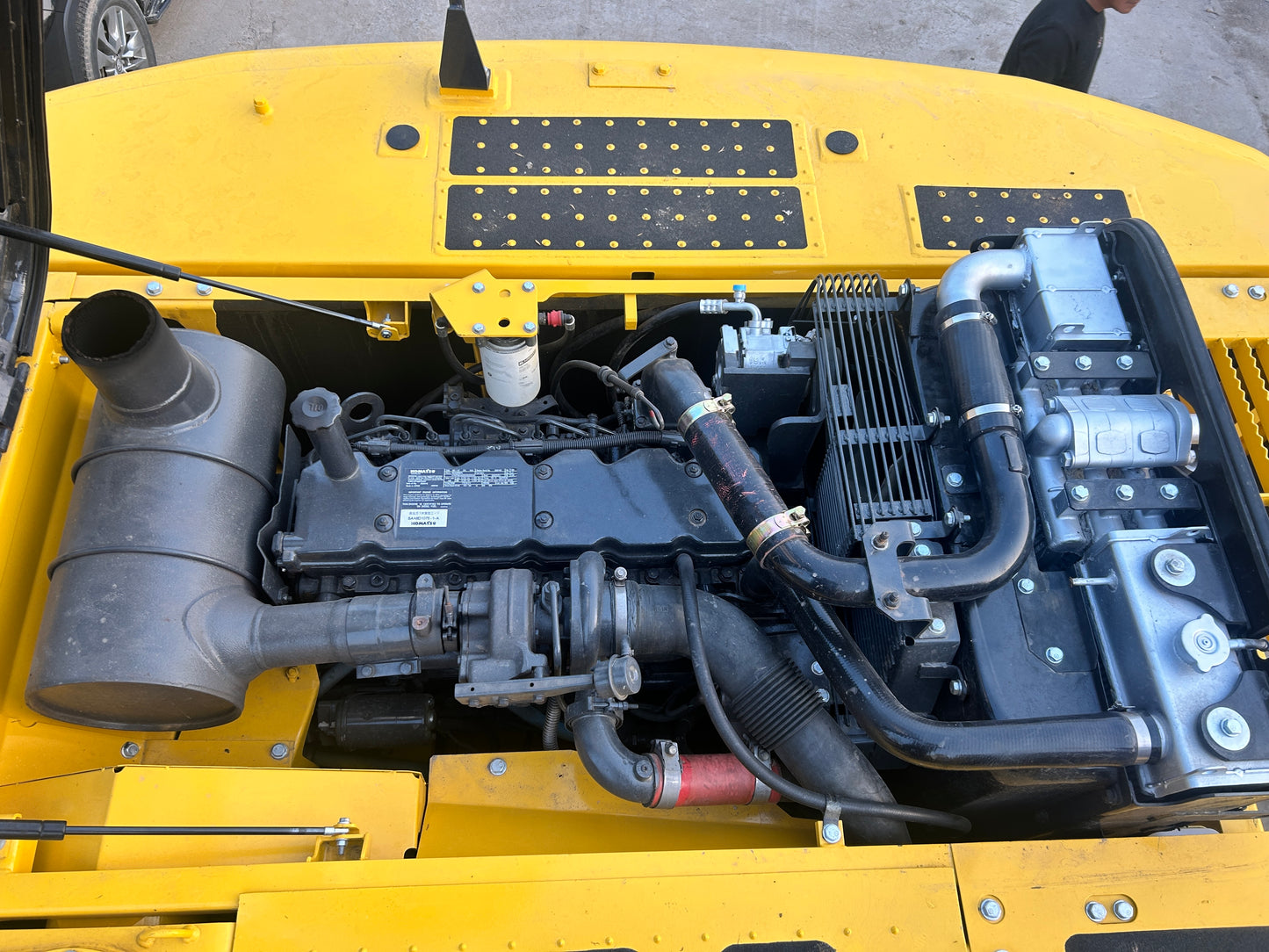 Excavadora  Komatsu  Usada Pc220 Año 2022