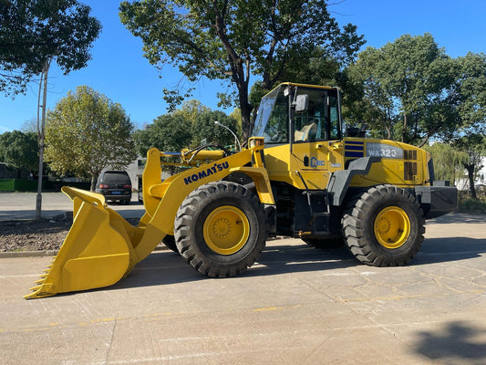Komatsu WA320-5   pala cargadora